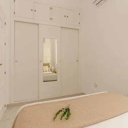 Apartment Living4malaga Amazonia Center Malaga